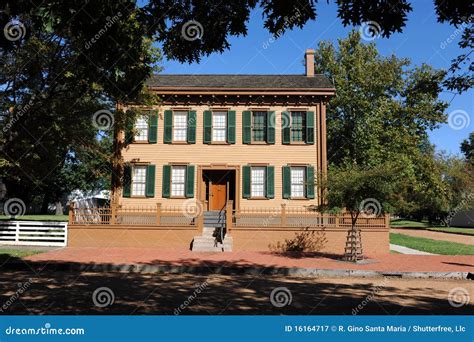 Abraham Lincoln House editorial photography. Image of tree - 16164717