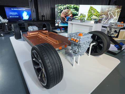 GM Reveals Plan to Spend $20 Billion Developing Electric Vehicles