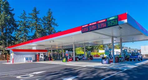 Fred Meyer Opens New Salem Fuel Station - Los Angeles Design ...