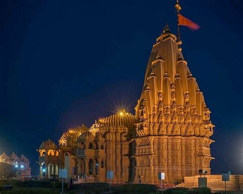 DWARKADHISH TEMPLE (Dwarka) - 2022 What to Know BEFORE You Go