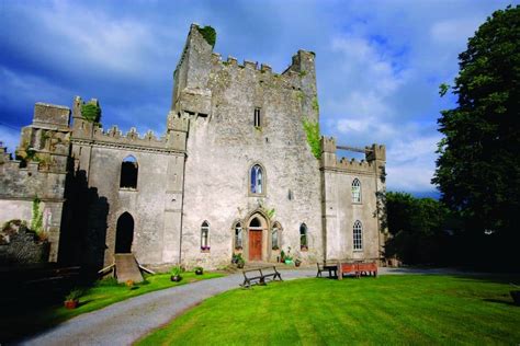 Leap Castle: HISTORY and info about the world's MOST HAUNTED castle