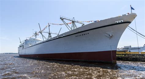 NS Savannah the first nuclear-powered merchant ship in the world [3669 2000] | Savannah chat ...