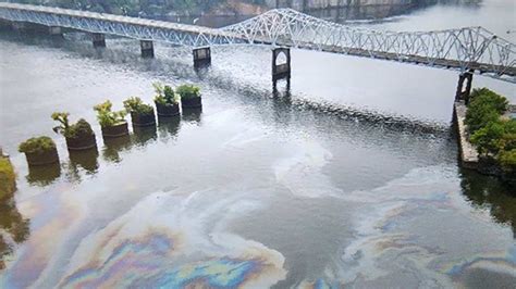 Sinking tugboat releases thousands of gallons of diesel into the ...