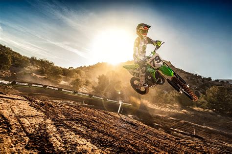 KAWASAKI KX 100 (2017-2018) Specs, Performance & Photos - autoevolution