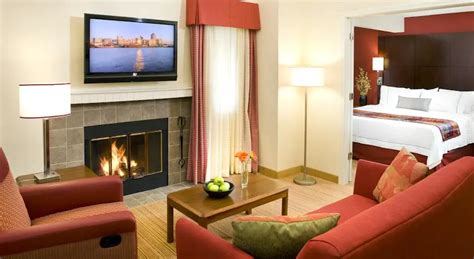 Marriott Residence Inn San Diego La Jolla, La Jolla, CA - California Beaches