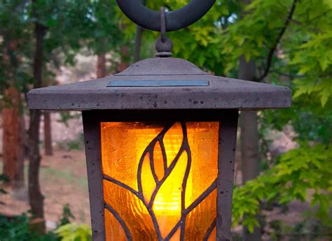 Create Glass Lanterns For The Backyard - Image to u