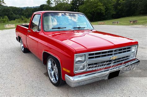 1985 CHEVROLET C10 CUSTOM PICKUP