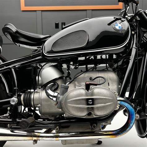 1969 BMW R69S – Traditional Motors Company