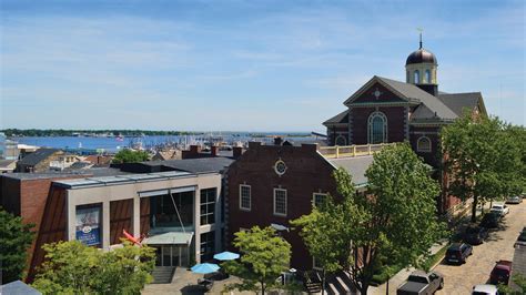 The New Bedford Whaling Museum: Looking at the Past with an Eye to the Future - PassageMaker