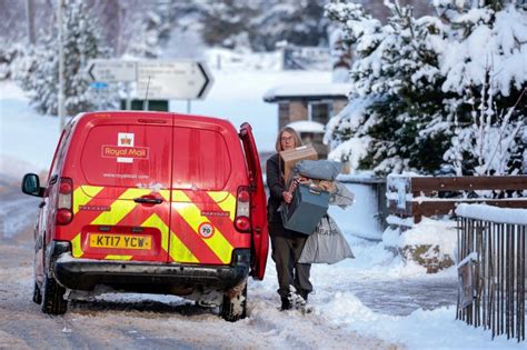 UK weather: Met Office warns of travel disruption for days as snow and ...