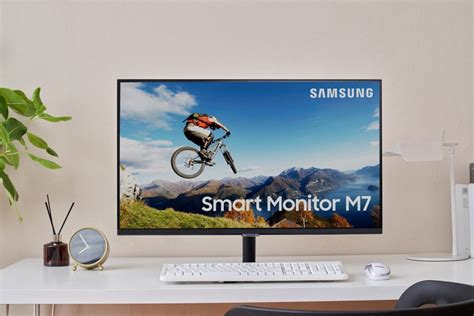 Samsung M7 Smart Monitor (LS32AM700) Review: PC Screen With Built-in ...