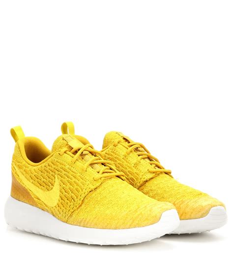 Lyst - Nike Roshe One Flyknit Sneakers in Yellow