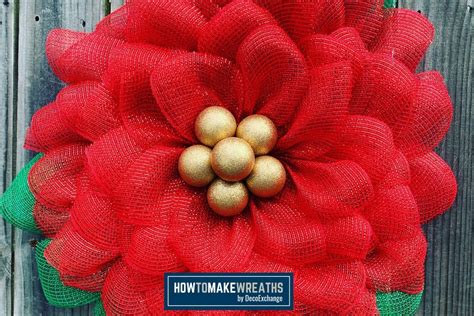 DIY Poinsettia Wreath Using The UITC Flower Board How to Make Wreaths - Wreath Making for ...