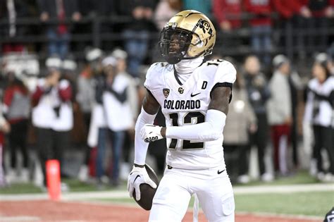 Rams land electric Colorado CB/WR Travis Hunter in…