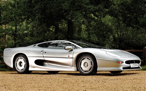 1991 Jaguar XJ220 - price and specifications