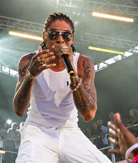 Vybz Kartel Finally Gets His RIAA Gold Plaque For “Fever” – Radio Dubplate