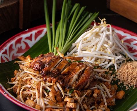 Where to find the best pad thai in Bangkok (actually, really, genuinely)