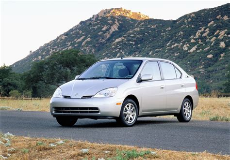 Fuel-Saver Flashback: First-Generation Toyota Prius