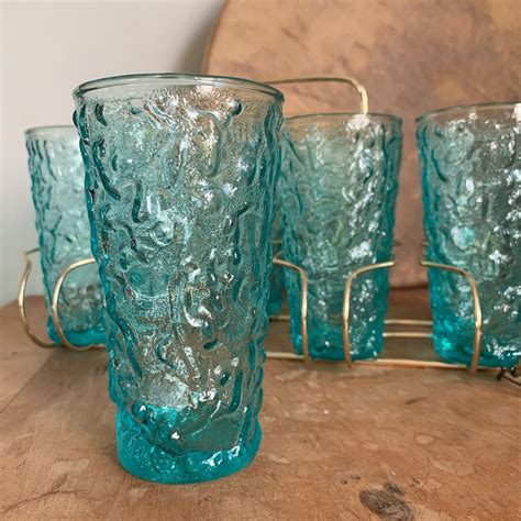 Set of 8 Vintage 1960’s Aqua Blue Glass Tumblers with Wire Organizer, Drinking Glasses