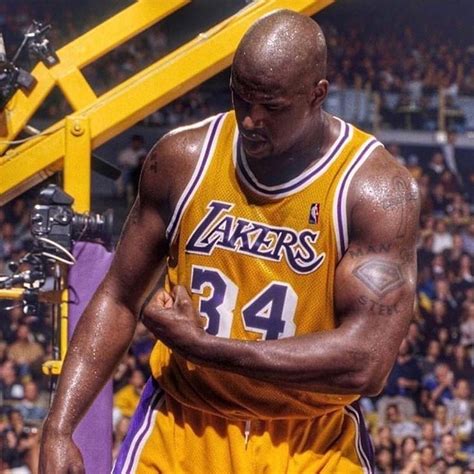 Dunk Vintage on Instagram: “Shaquille O’Neal, 1998.⁣⁣ ⁣ ⁣ Follow ...