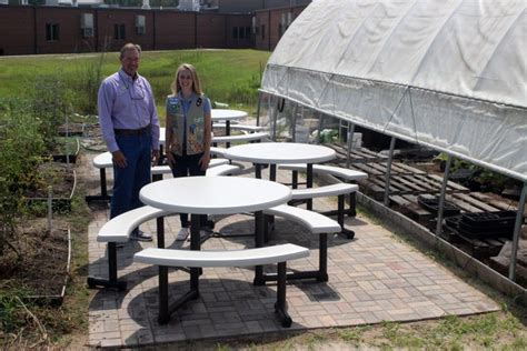 Richmond Hill High School student completes Outdoor Learning Space for ...
