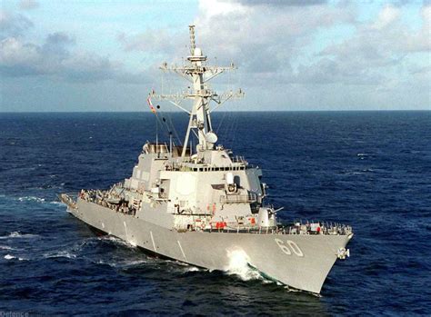 Guided missile destroyer USS Hamilton DDG 60 - US Navy | Defence Forum & Military Photos ...