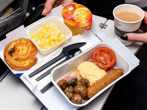 British Airways meals inflight increase in size