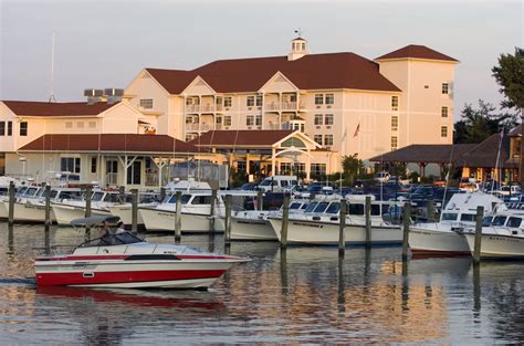 Where Hospitality Meets the Bay. Our Chesapeake Beach hotels ideal ...