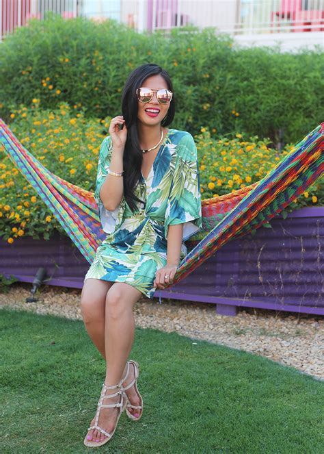 Palm Print Dress in Palm Springs – Skirt The Rules | NYC Style Blogger