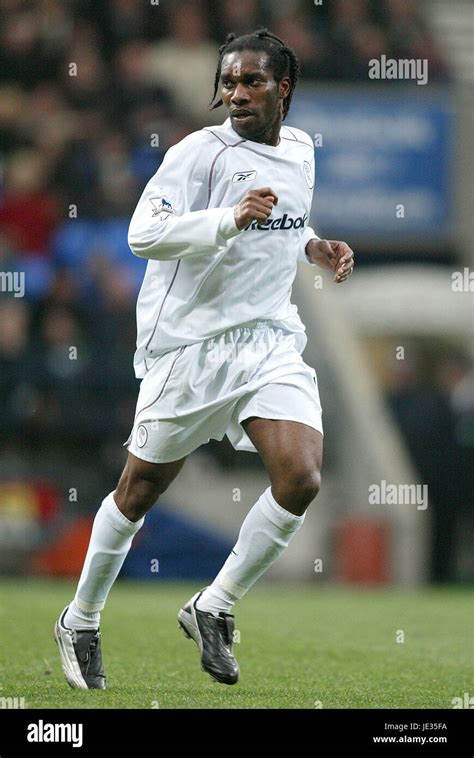 JAY JAY OKOCHA BOLTON WANDERERS FC REEBOK STADIUM BOLTON ENGLAND 08 ...