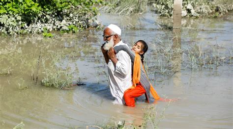 Pakistan floods: Toll mounts to 1,100; govt may consider importing food ...