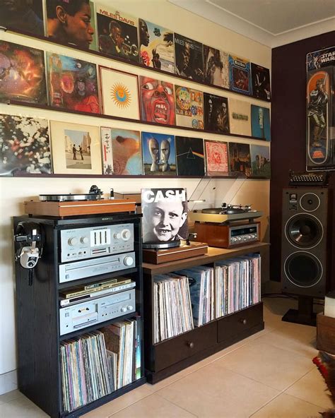 Hi-Fi media storages and Hifi setup | Record room, Vinyl room, Vinyl ...