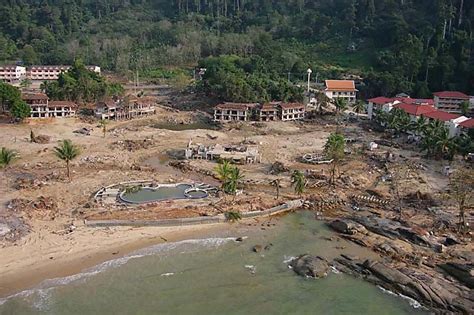 Khao Lak: Nang Thong Beach; Hotel Laguna Resort - nach dem Tsunami 2004 ...