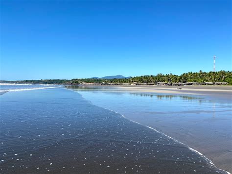 El Cuco beach 🏖️ El Salvador - detailed features, map, photos