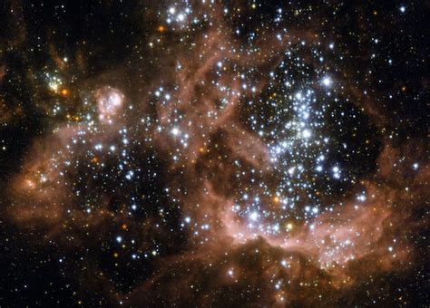 ESA Science & Technology - Hubble's view of NGC 604