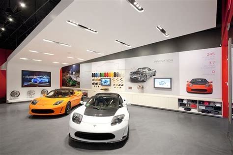 Tesla deschide showroom și service în România. Compania angajează mecanici și manageri ...