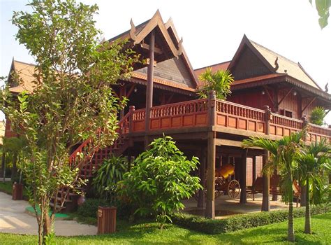 Cambodian Houses: Beautiful Traditional House in Cambodia