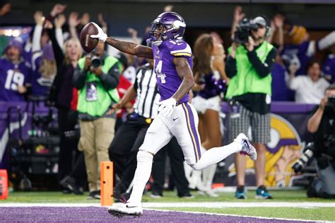 Stefon Diggs improbable touchdown caps incredible NFC Divisional Round