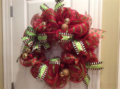 Christmas deco mesh wreath with Dollar General ornaments! | Christmas decor diy, Christmas ...