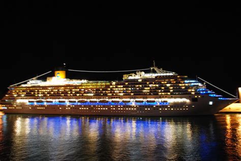 Cruise Ships at night in Barcelona and Civitavecchia