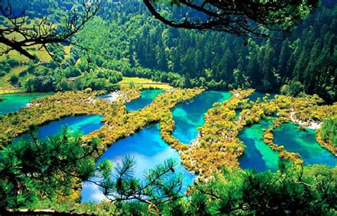 Inspired Travel: Jiuzhai Valley National Park in China