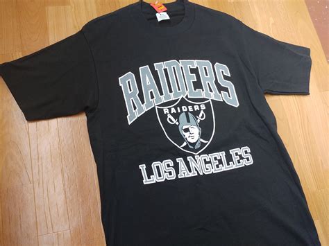 Los Angeles RAIDERS t-shirt vintage NFL jersey nwa shirt | Etsy