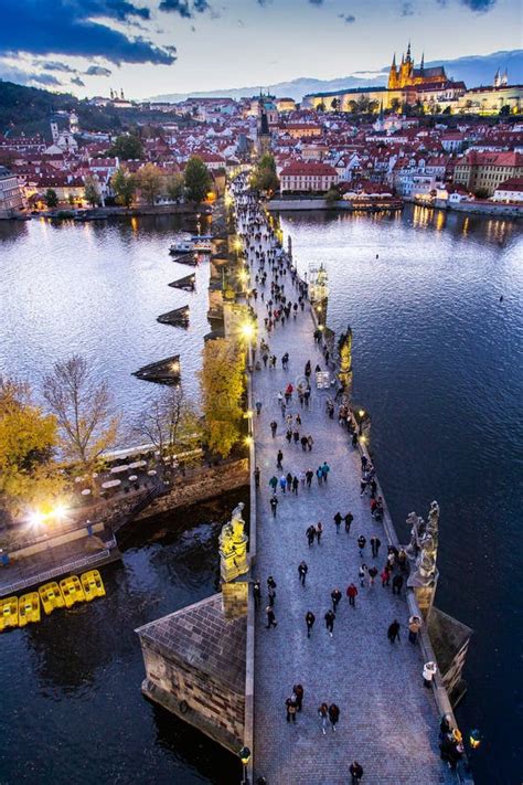 Charles Bridge on Moldau River, Lesser Town UNESCO, Prague Cas Stock Photo - Image of ancestral ...