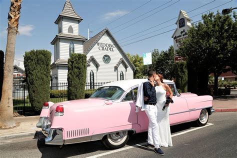 Las Vegas Wedding at A Special Memory Wedding Chapel - Vegas Expert