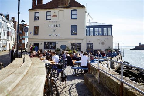 The Still & West - Fuller's Pub and Restaurant in Portsmouth