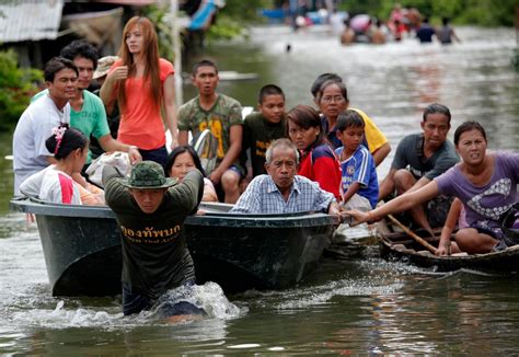 As Thailand Floods Spread, Experts Blame Officials, Not Rains - The New ...