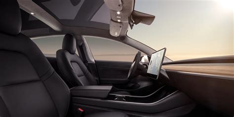 Tesla Model 3's interior is a smart design that will 'age gracefully ...