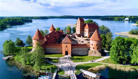 Trakai—The Old Capital of Lithuania | World Heritage Journeys of Europe