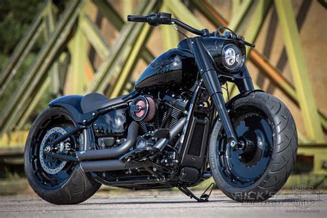 Rick`s Motorcycles - Black Staccato