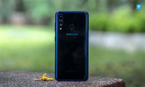 Samsung Galaxy M40 Review: Jack Of All, Master Of Some - Tech